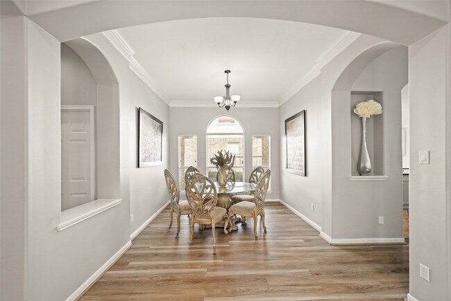 Photo - 1330 Leigh Gdns Dr