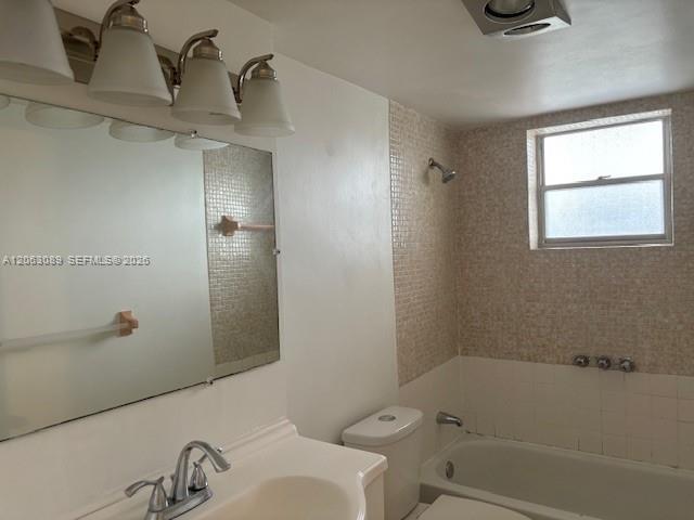 Photo - 2815 NE 201st Terrace Unit L219