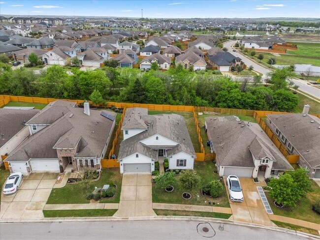 Photo - 7709 Barbary Ct House