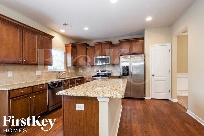 Photo - 9730 Loughlin Ln