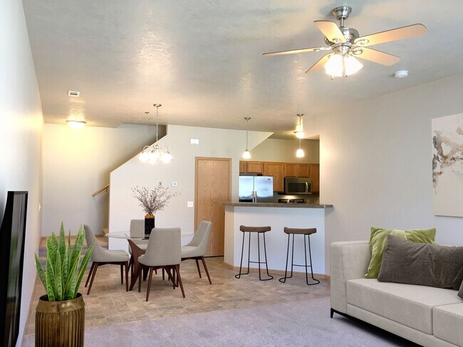 2200-2226 Landmark Circle, 2160-2190 Landmark Circle