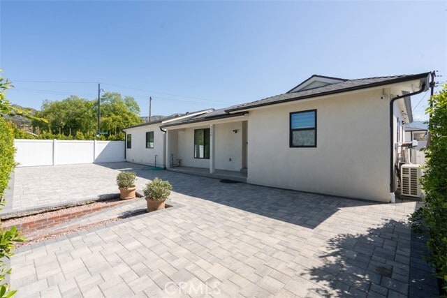 Photo - 2848 N Frederic St