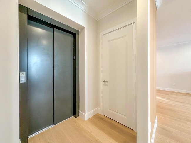 Photo - 144 Worcester St Unidad 3