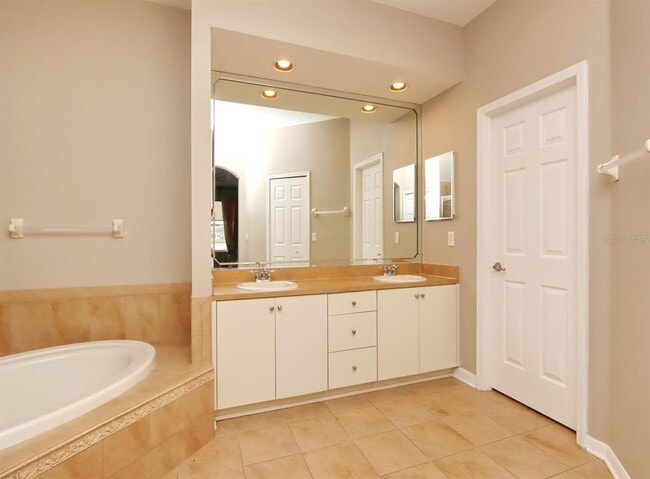 Photo - 13714 Artesa Bell Dr