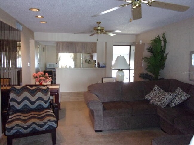 Photo - 216 Cypress Ln