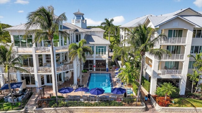 875 NW Flagler Ave Unit 302