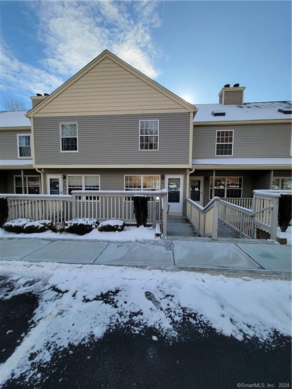 6 Manorwood Dr Condo Unit 6 Condo for Rent in Branford, CT