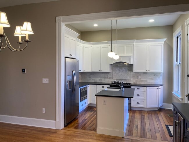 Photo - 503 Lexington Ave