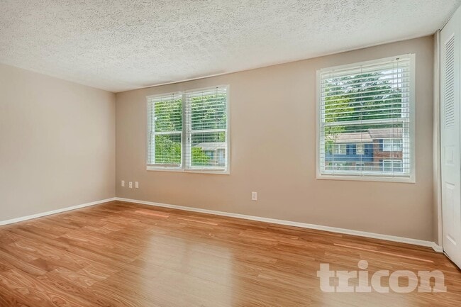 Photo - 1743 Napa Valley Ct SE