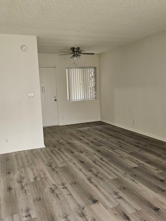 Building Photo - 7107 Etiwanda Ave Rental