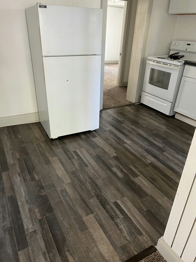 Photo - 5120 S Harrison St