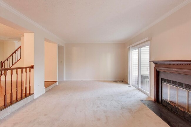 Photo - Ellicott City townhome for you!