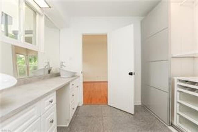 Photo - 4 BED/3 BATH LOCATED IN A WATERFRONT COMMUNITY!