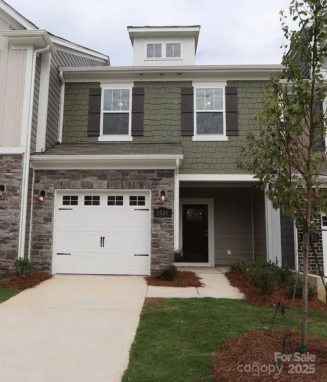 Building Photo - 3234 Lilac Grove Dr Unit 1