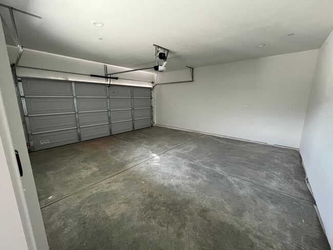 Photo - Brand New Build on Old Alturas - ALL Electric with City of Redding Solar!