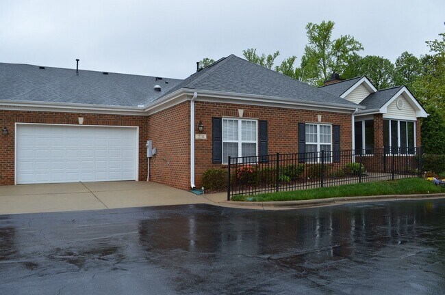 210 Baines Ct