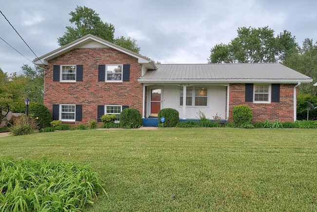 Photo - 5910 Kinsdale Dr