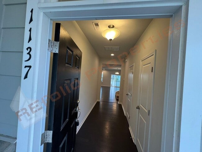 Photo - 1137 Little Gem Ln