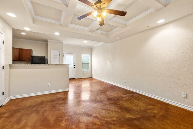 Photo - AVAILABLE NOW! NICE 3 BEDROOM TOWNHOME LOCATED IN SAN ANTONIO, TEXAS!