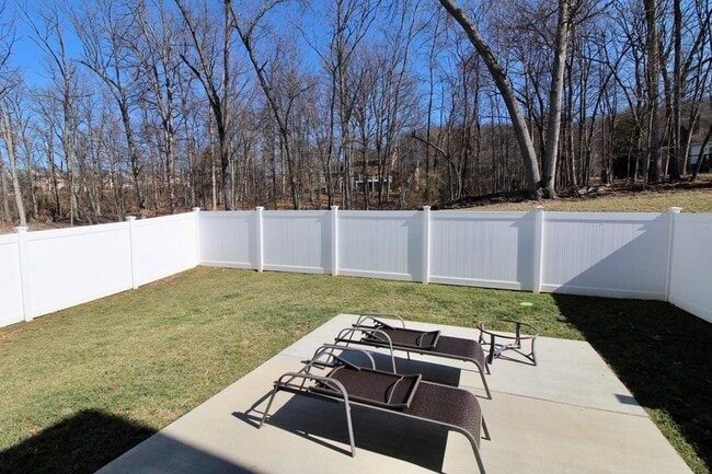 Photo - 2222 Deyerle Ave