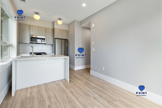 Photo - 66 Lubec St Unit 1