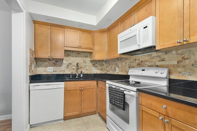 Photo - 59 Highland Glen Dr Unit 334