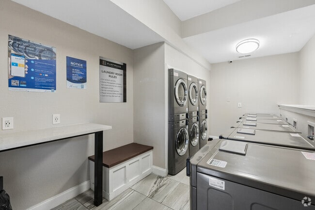 Flintridge Apartments