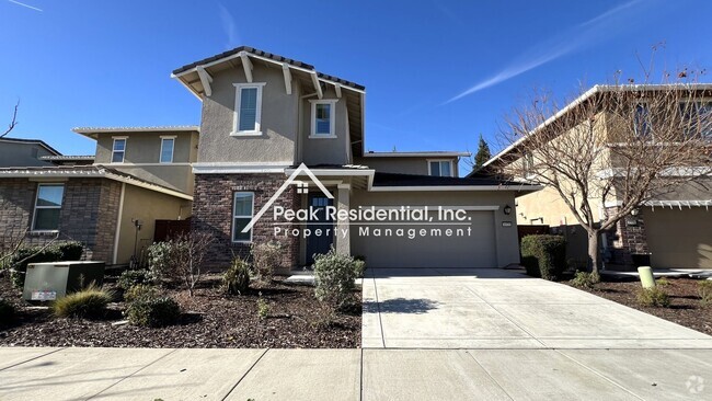 Building Photo - Spacious 4-bedroom home in Natomas with cl...