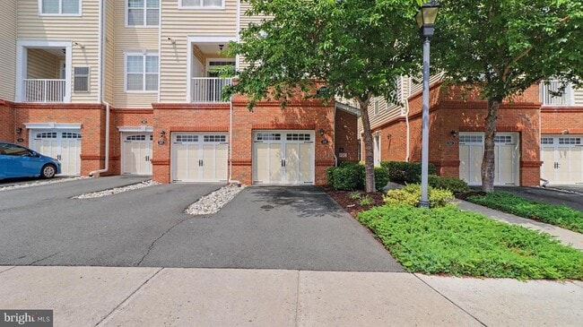 Photo - 43031 Foxtrail Woods Terrace Unit 106