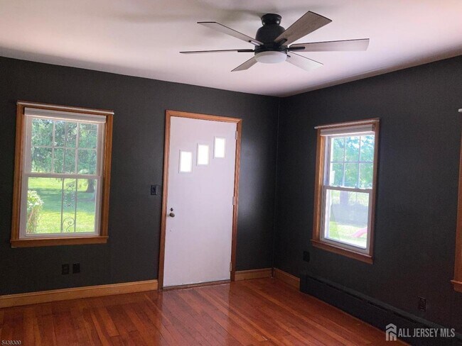 Photo - 285 Cedar Grove Ln
