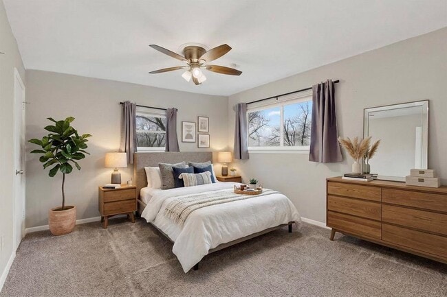 Building Photo - 4805 Broadhill Dr