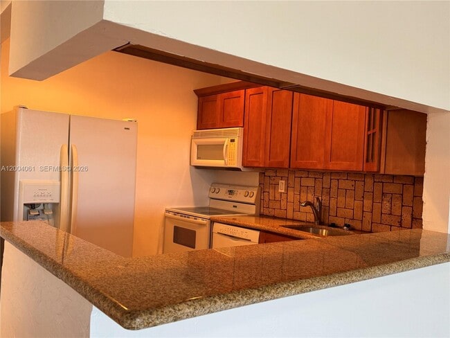 Photo - 2600 NE 135th St Unit 4J-A