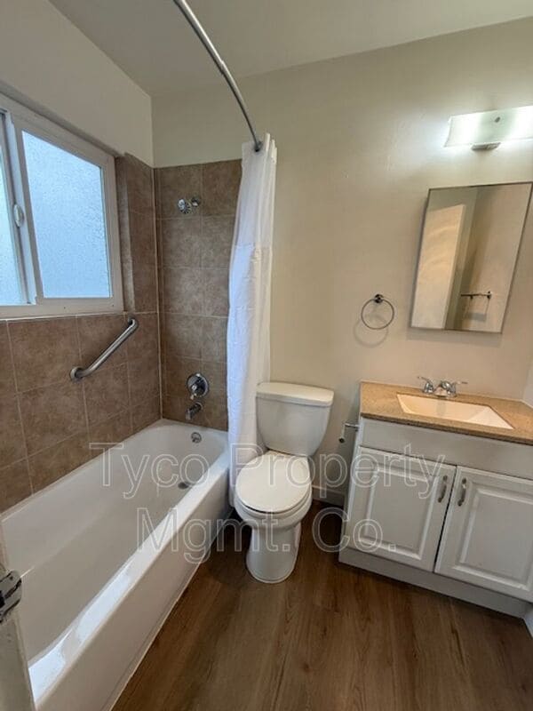 Photo - 152 Third Avenue