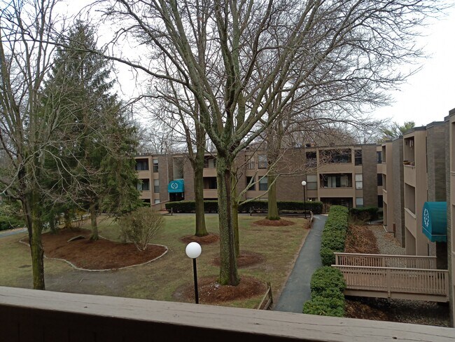 Balcony view - 10 Shrewsbury Green Dr Unit I-10