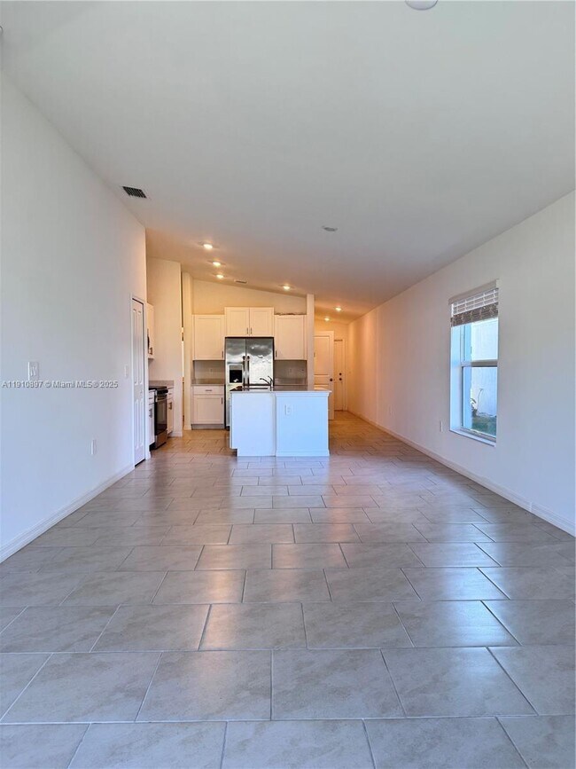 Photo - 17448 Monte Isola Wy