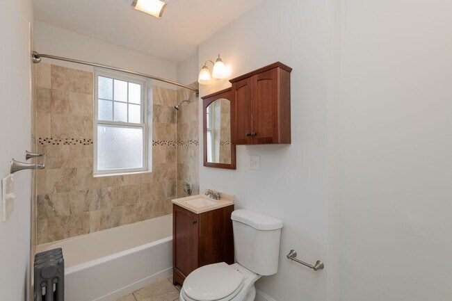 289 Chestnut Hill Ave