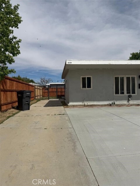 Photo - 45124 Redwood Ave