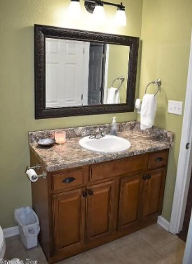 Photo - 2734 Ridgewood Rd