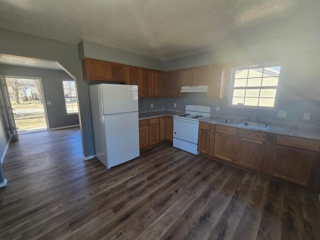 Photo - 2 Bedroom, 1 Bath, newly renovated