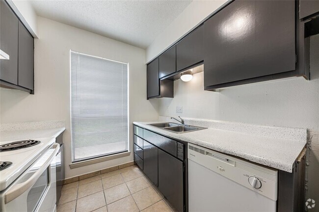 Building Photo - 317 Craddock Dr Unit 202 Rental