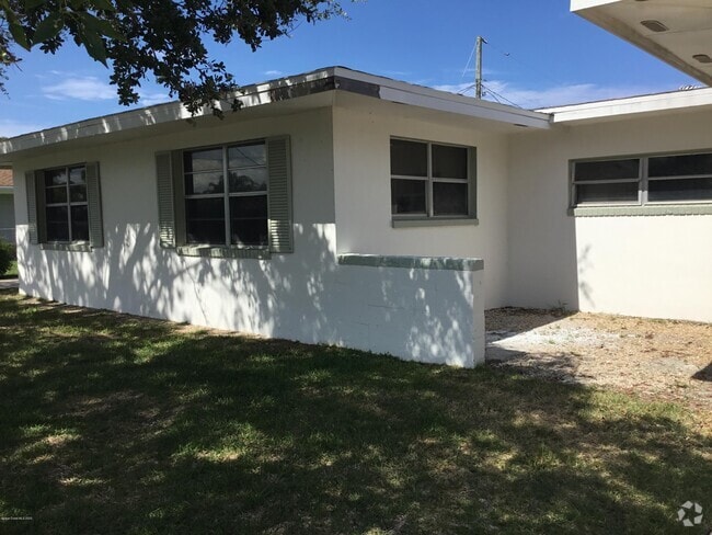 Building Photo - 383 Cyprus Dr Rental