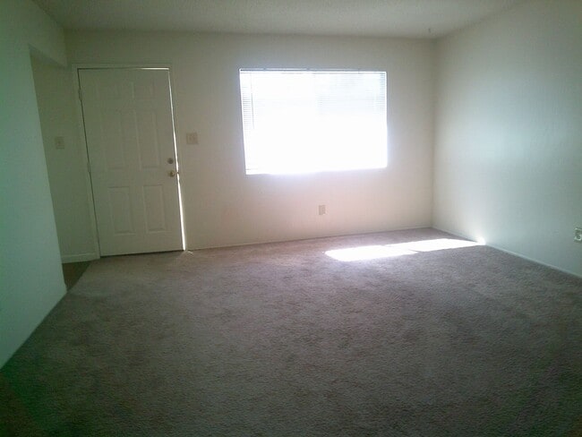 Photo - N. Halfmoon Dr. Unit E