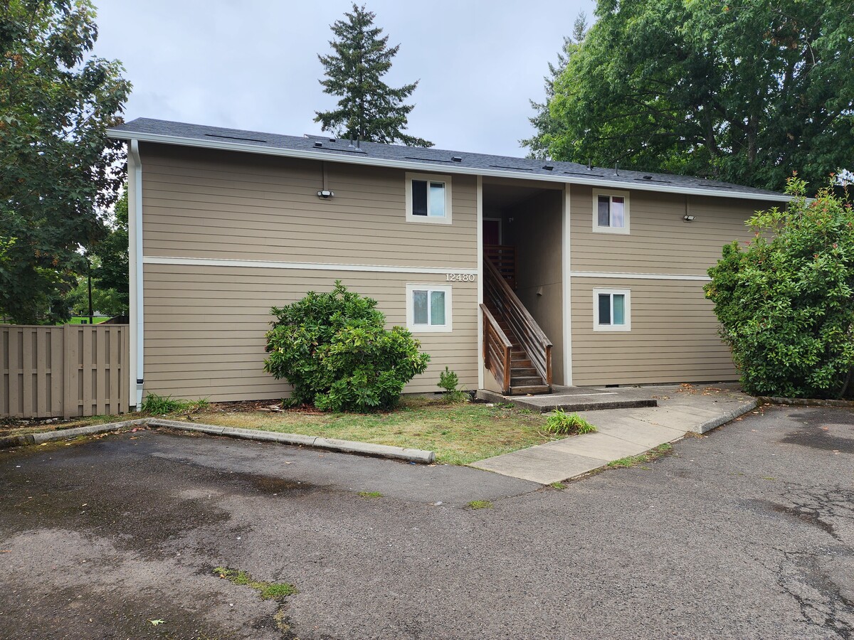 Photo - 12480 SW Gingham Ln Unit A