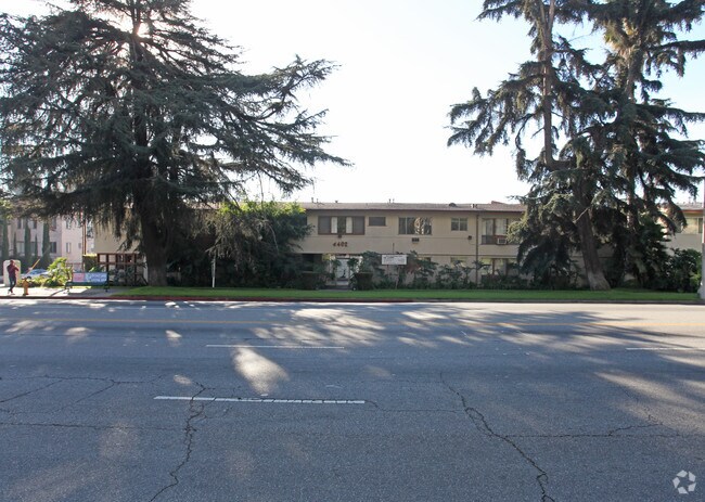 4402 Los Feliz Blvd