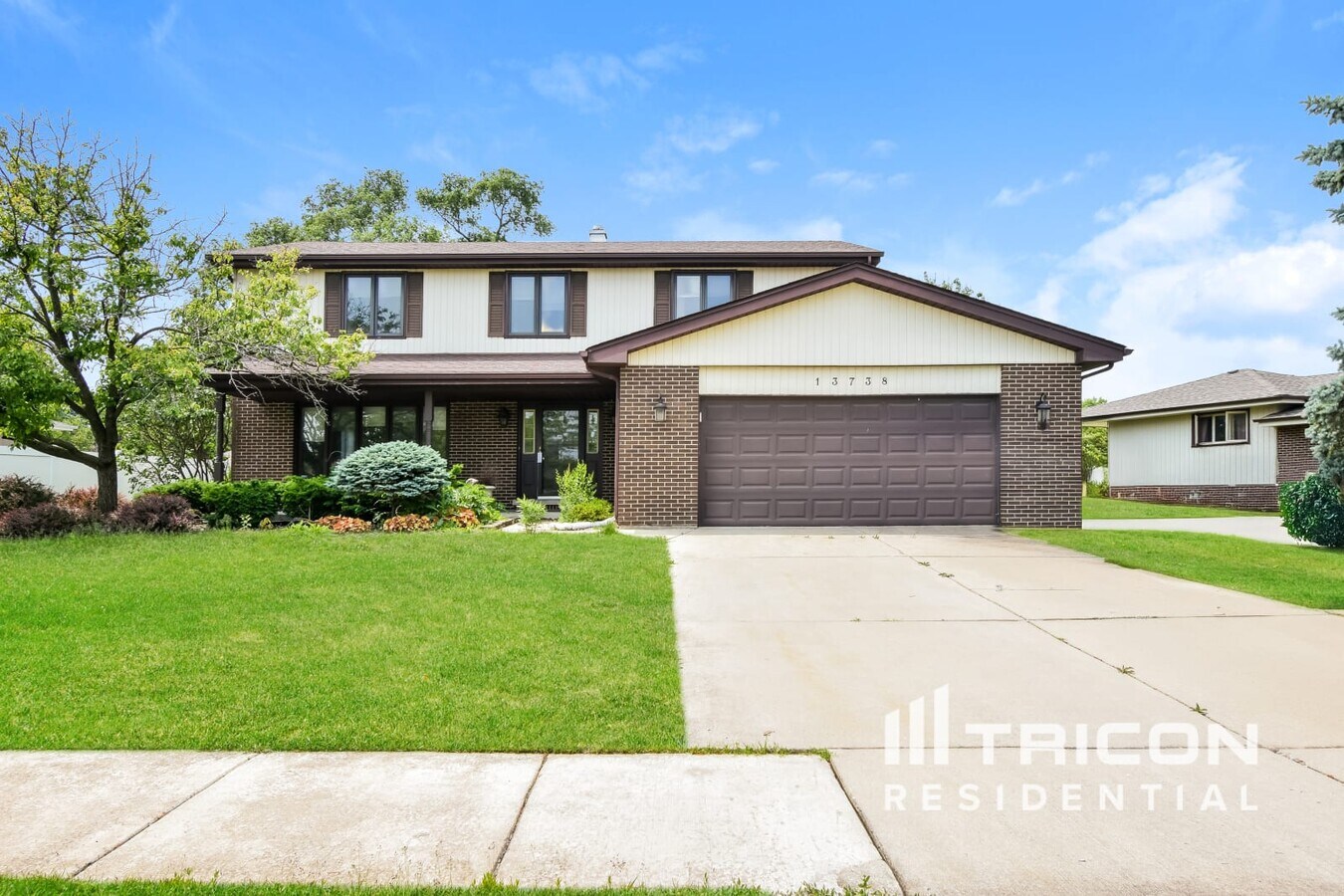 Photo - 13738 Coghill Ln House
