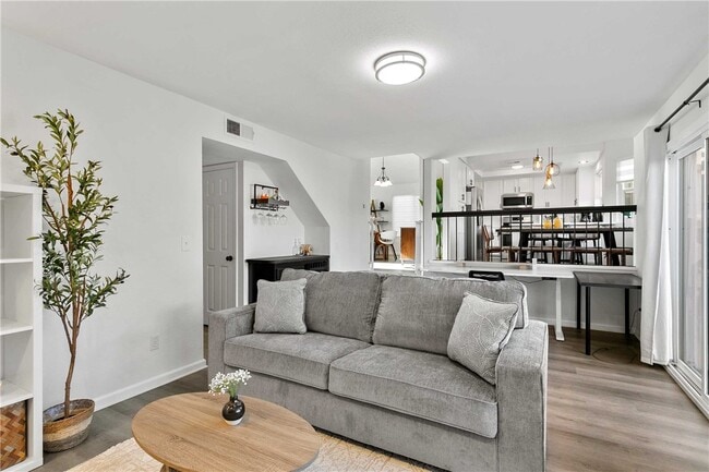 11022 Alonda Ct