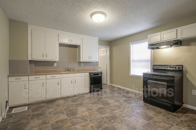 Photo - 11518 Hackett St