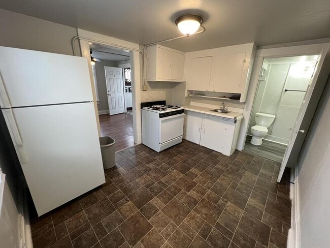 Photo - 1610 Pebrican Ave