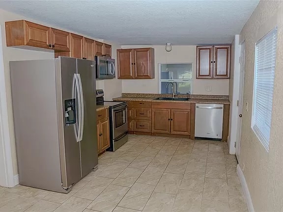 Photo - 2500 Carver Ave