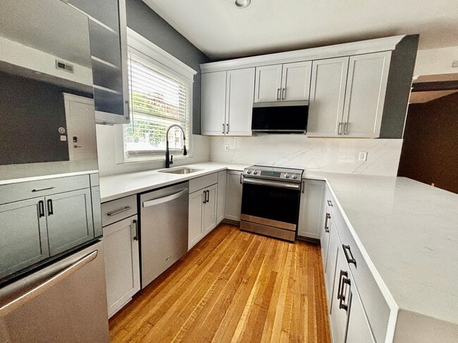 Photo - 3415 Locust St Unit 3